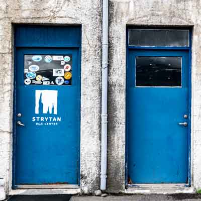 Tr&ouml;llskagi:Hjalteyri Diving Center